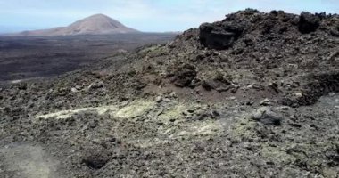 Dağ manzarasının güzel görüntüleri 