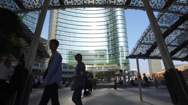 Milão Itália Circa Septembro 2017 Edifício Moderno Perto Praça Gae — Vídeo de Stock