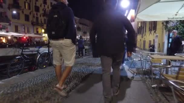 Milán Italia Circa Septiembre 2016 Pov Caminando Por Río Naviglio — Vídeos de Stock