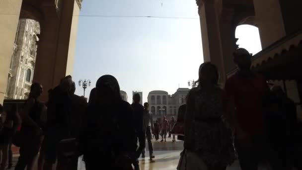 Milan Italy Σεπτεμβριου 2016 Άποψη Περπατώντας Μέσα Στο Vittorio Emanuele — Αρχείο Βίντεο