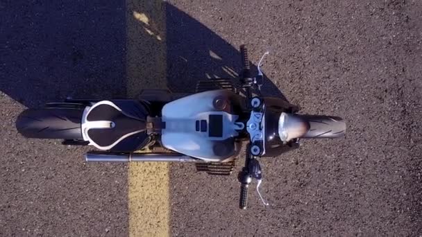 定制摩托车的顶部视图 — 图库视频影像