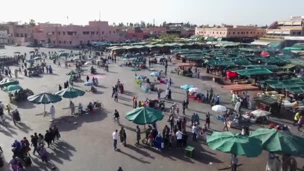 Marrakech Morocco Április 2019 Helyi Élelmiszer Árusok Jemaa Fna Téren — Stock videók