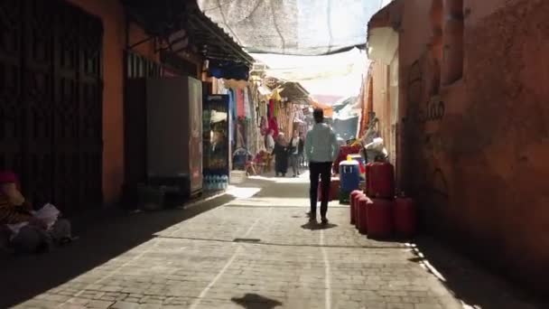 Gränden Med Marknads Säljare Marrakech Marocko — Stockvideo