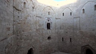Ortaçağ taşı Castel del Monte, Apulia, İtalya 
