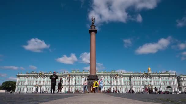 Saint Petersburg Circa Maio 2018 Praça Palácio Com Pessoas Caminhando — Vídeo de Stock