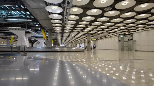Madrid Spain May 2015 Futuristic Arrival Hall Barajas Airport Main — Stock Video