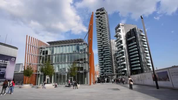 Milano Italien Circa September 2017 Gae Aulenti Square Det Nya — Stockvideo