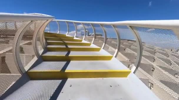 Seville Spain June 2018 Metropol Parasol Blue Sky 由德国建筑师Jurgen Mayer设计 — 图库视频影像