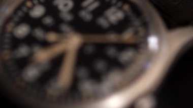 Bologna, İtalya - 12 Ekim 2017: Omega vintage Seamaster 300 profesyonel dalgıç izlemek. Omega saatler 19 yüzyıldan beri oluşturma. Açıklayıcı yazı işleri. 