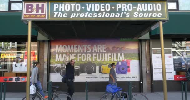 New York City Maj 2015 Photo Store Manhattan Det Öppnade — Stockvideo