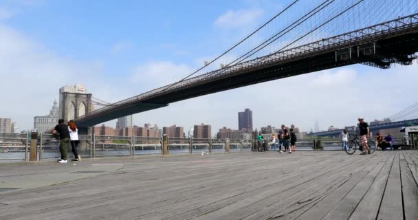 New York City Maggio 2015 Brooklyn Bridge Vista Trafic Sotto — Video Stock