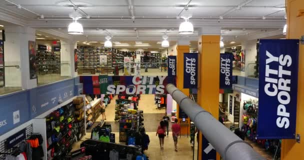 Nueva York Mayo 2015 Vista Interior Tienda Citi Sports Citi — Vídeos de Stock