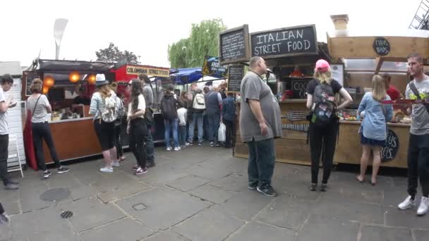 Londra Ngiltere Haziran 2015 Camden Town Market Camden Town Londra — Stok video