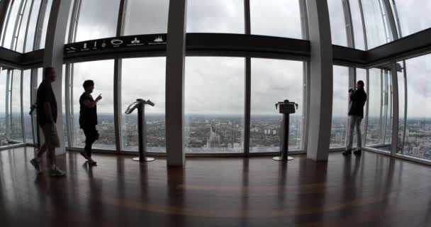 Londres Royaume Uni Juin 2015 Des Gens Intérieur Bâtiment Shard — Video