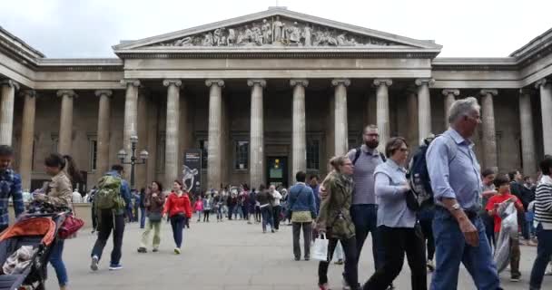 Londres Reino Unido Junio 2015 Turistas Frente Entrada Del Museo — Vídeos de Stock