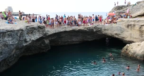 Lecce Italia Agosto 2015 Grotta Della Poesia Cueva Del Poema — Vídeos de Stock