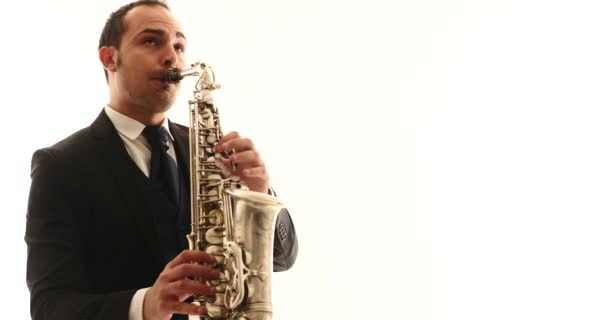 Saxophone player man isolated against black background. Full bod — Stock Video