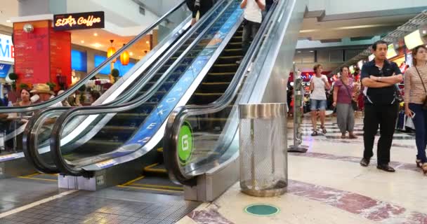 Bangkok Thailand Novembro 2015 Pessoas Dentro Shopping Center Mbk — Vídeo de Stock
