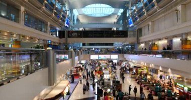 DUBAI - Ekim 2018: Dubai Marina Alışveriş Merkezi 'nin iç mekan görüntüleri
