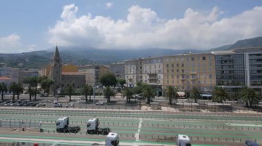 Feribottan Bastia liman manzarası.