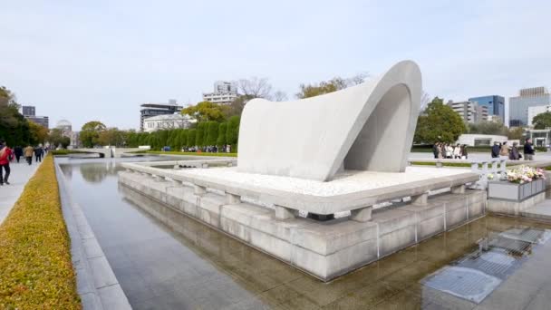 Hiroshima Japan Circa March 2017 Cenotaph Atombomba Áldozatoknak Hirosimai Béke — Stock videók