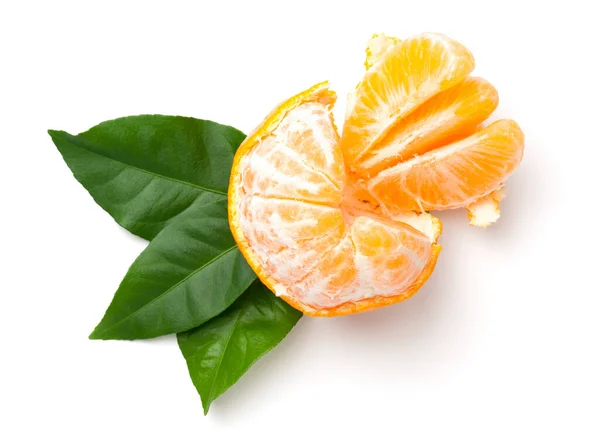 Mandarinorange Isoliert Auf Weißem Hintergrund Mandarine Clementine Mit Grünen Blättern — Stockfoto