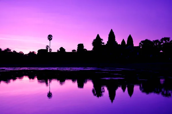 Ανατολή Του Ηλίου Στο Angkor Wat Ναός Στο Siem Reap — Φωτογραφία Αρχείου
