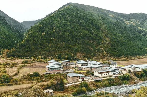 Villaggio Nella Campagna Shangri Nello Yunnan Cina — Foto Stock