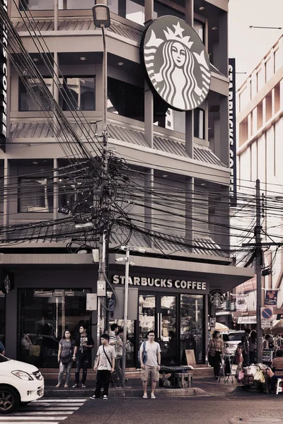 Бангкок Таиланд Февраля 2016 Года Уличная Фотография Перед Кофейней Starbucks — стоковое фото