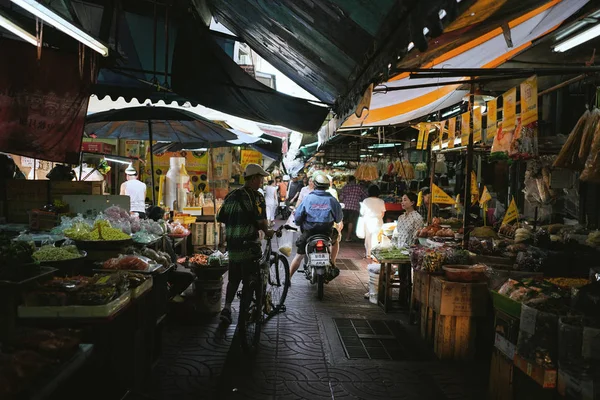 Chinatown Bangkok Thailand Outubro 2018 Pessoas Não Identificadas Andando Yaowarat — Fotografia de Stock