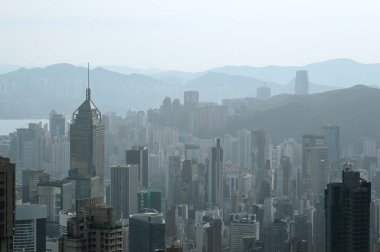 Merkez, Hong Kong - 31 Mart 2018: Modern binalar, gökyüzü Teras 428 Victoria Peak, Hong Kong Cityscape.