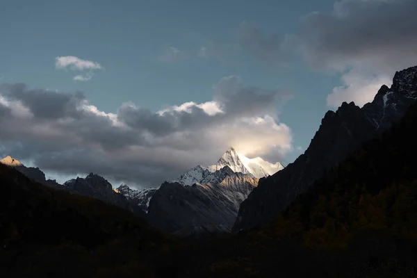 Montanha Neve Reserva Nacional Yading Condado Daocheng Província Sichuan China — Fotografia de Stock