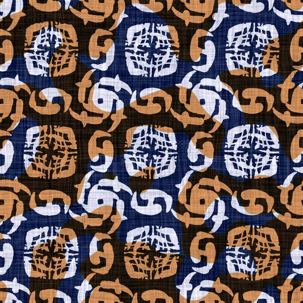 Nahtlose indigo gefärbte Bandana-Textur. Blau orange Fleck gewebten Baumwolleffekt Hintergrund. Wiederholen Sie das indonesische Batikmuster. Flecken mit Kleckfärbemittel auf Textilien verteilen. Handgemachter Boho-Tuch-Print — Stockfoto