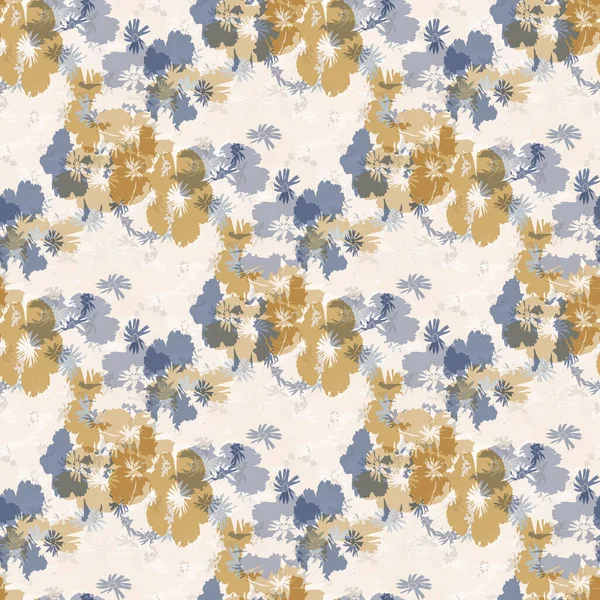 Motif marguerite sans couture dans un style chic et shabby en lin bleu français. Texture damassée florale dessinée à la main. Vieux fond bleu blanc. Intérieur papier peint maison décor swatch. motif fleuri orné partout impression — Image vectorielle