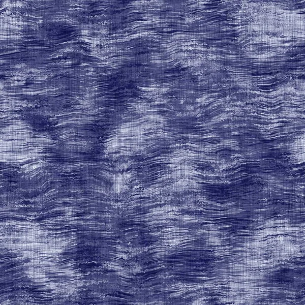 Zökkenőmentes indigó foltos textúra. Kék szőtt boro pamut festett hatású háttér. Japán ismétlődő batik ellenállni minta. Zavart nyakkendő festék fehérítő. Ázsiai fúziós allover kimonó textil. Elhasználódott szövetminta — Stock Fotó