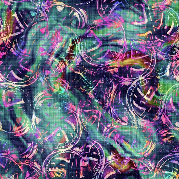 Suddig regnbåge glitch konstnärligt collage textur bakgrund. Oregelbunden blödning akvarell slips färgämne sömlöst mönster. Ombre förvrängd boho batik över hela tryck. Variegerad trendig droppande våt effekt. — Stockfoto