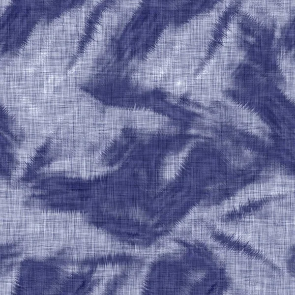 无缝隙的靛蓝斑纹质感.蓝色梭织棉织物的染色效果背景.日本人重复蜡染抵抗图案。苦恼的领带染料漂白剂.亚洲合金化和服纺织品.烧坏的布纹 — 图库照片