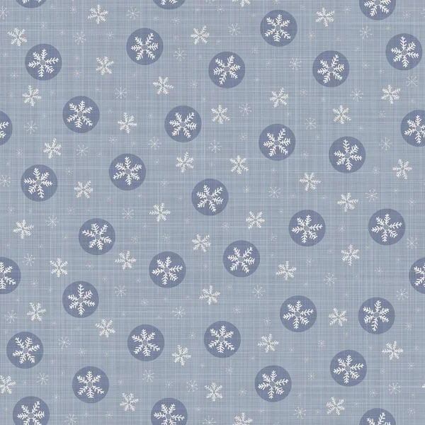Kusursuz Fransız çiftlik çarşafları kış tatili arka planında basılmış. Provence mavi gri keten desenli doku. Pasaklı şık stil, şenlikli Noel motifli arka plan. Her yerde tekstil kırsalı var. — Stok fotoğraf