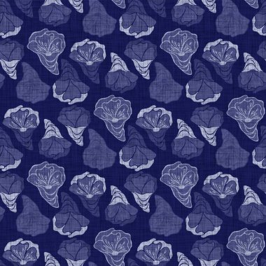 İndigo mavisi çiçek bloğu boyanmış keten desenli arka plan. Kusursuz örülmüş Japonlar batik kumaş örneklerini tekrarlıyorlar. Çiçeksel organik bulanık blok izleri tekstilin her yerinde.