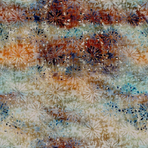 Verschwommenes Aquarell glitch kreative florale Textur Hintergrund. Unregelmäßige Blutungen färben nahtlose Muster ein. Ombre verzerrte Boho-Batik überall im Druck. Bunte launische dunkle Blume nass Wirkung. — Stockfoto