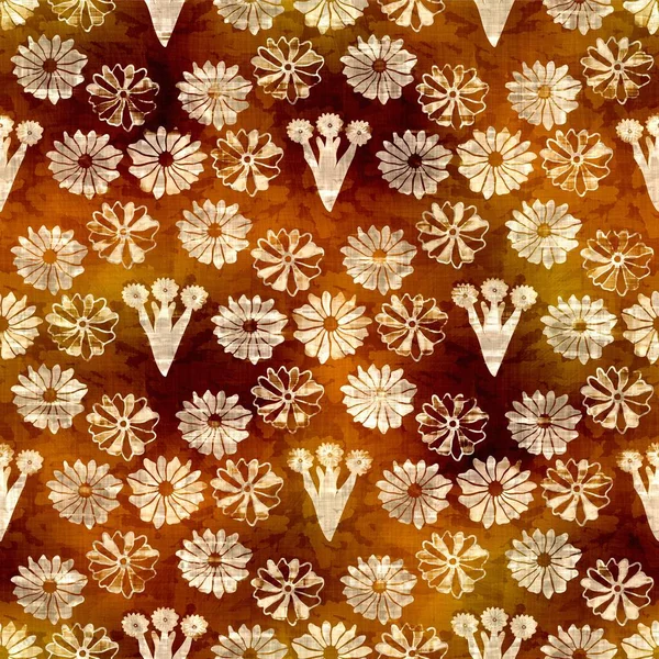 シームレスな現代セピア茶色の花のブロックプリント。グラニュー水彩の質感の花の背景。着用斑は、パターン繊維生地を洗浄しました。ペイントブラーリネン秋｜print — ストック写真