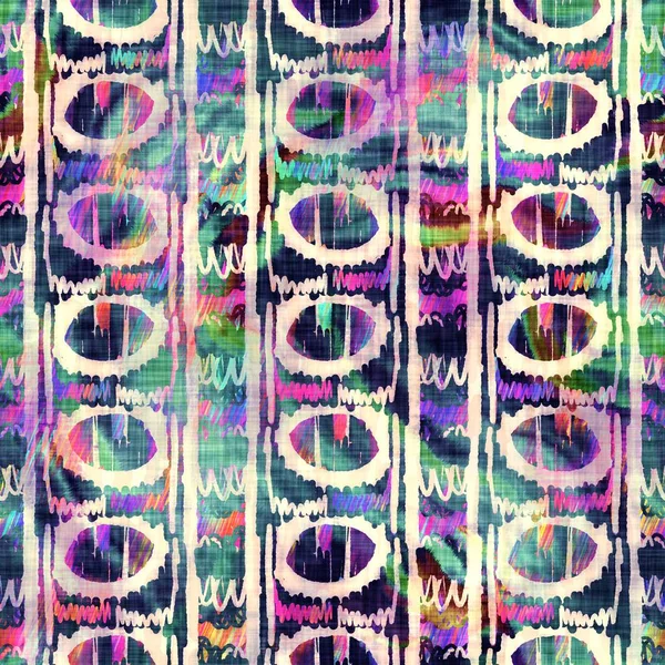 Blurry rainbow glitch artistic stripe texture background. Irregular bleeding watercolor tie dye seamless pattern. Ombre distorted boho striped all over print. Variegated trendy dipping wet effect. — Stock Photo, Image