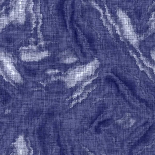 Sömlös indigo fläckig konsistens. Blå vävd boro bomull färgad effekt bakgrund. Japansk upprepad batik motstår mönster. Distress slips färgämne blekmedel. Asiatisk fusion över hela kimono textil. Utslitna tygavtryck — Stockfoto