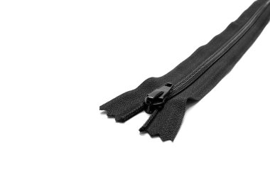 Beyaz arka plan üzerinde izole kapalı siyah fermuar. Terzi dikiş için siyah fermuar. 