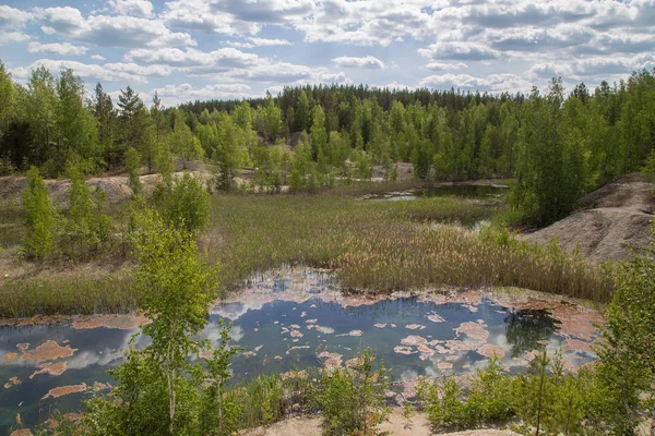 호수와 석장을 홍수나는 구덩이 카롤린 — 스톡 사진