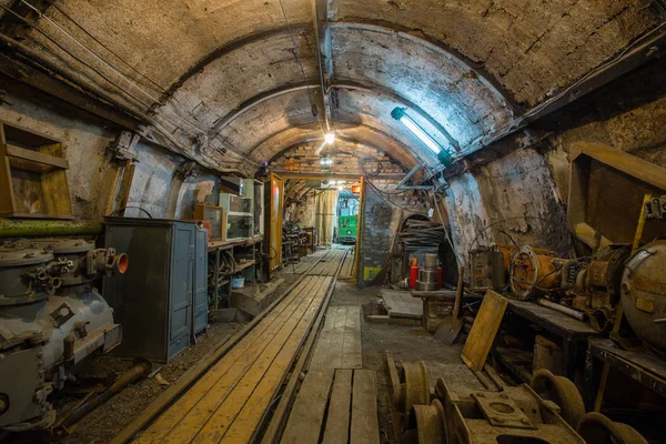 Tunel Podziemnej Kopalni Węgla Szynami Obrazy Stockowe bez tantiem