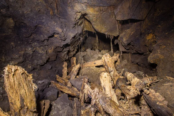 Gold Mine Ore Shaft Tunnel Drift Wooden Timbering Underground Abandoned — Stock Photo, Image