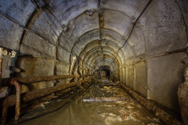 Altın madeni cevher şaft tünel sürüklenme yeraltı terk