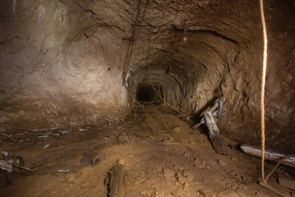 Metro Abandonado Oro Mineral Hierro Mina Túnel Galería Paso — Foto de Stock