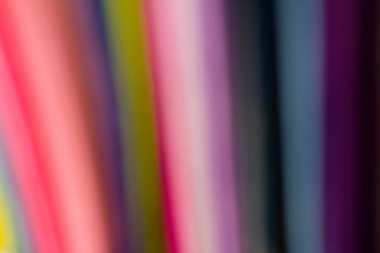 bulanık dikey parlak renk şeritler keçe yaprak seçici odak yığını